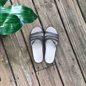 Crocs brown/tan sandals size 6